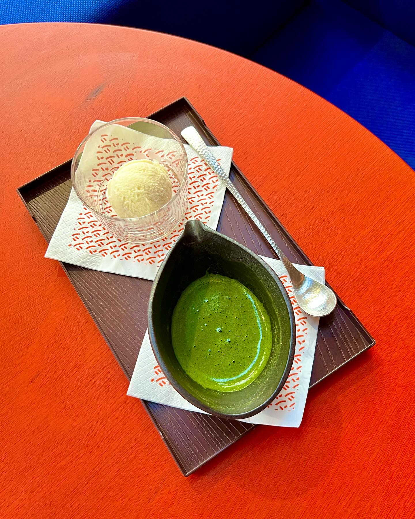 抹茶アフォガード(Matcha Affogato)

We would like to let guests to taste #different 
kindly made by SHIN staff vanilla ice with highest quality organic matcha from my hometown #shizuoka 🥰

#feeljapanatshin 
#homemade 
#homemadeicecream 
#matchaaffogato 
#matcha 
#organicmatcha 
#matchalover 
#matchaaffogato 
#抹茶 
#抹茶スイーツ 
#抹茶好きな人と繋がりたい